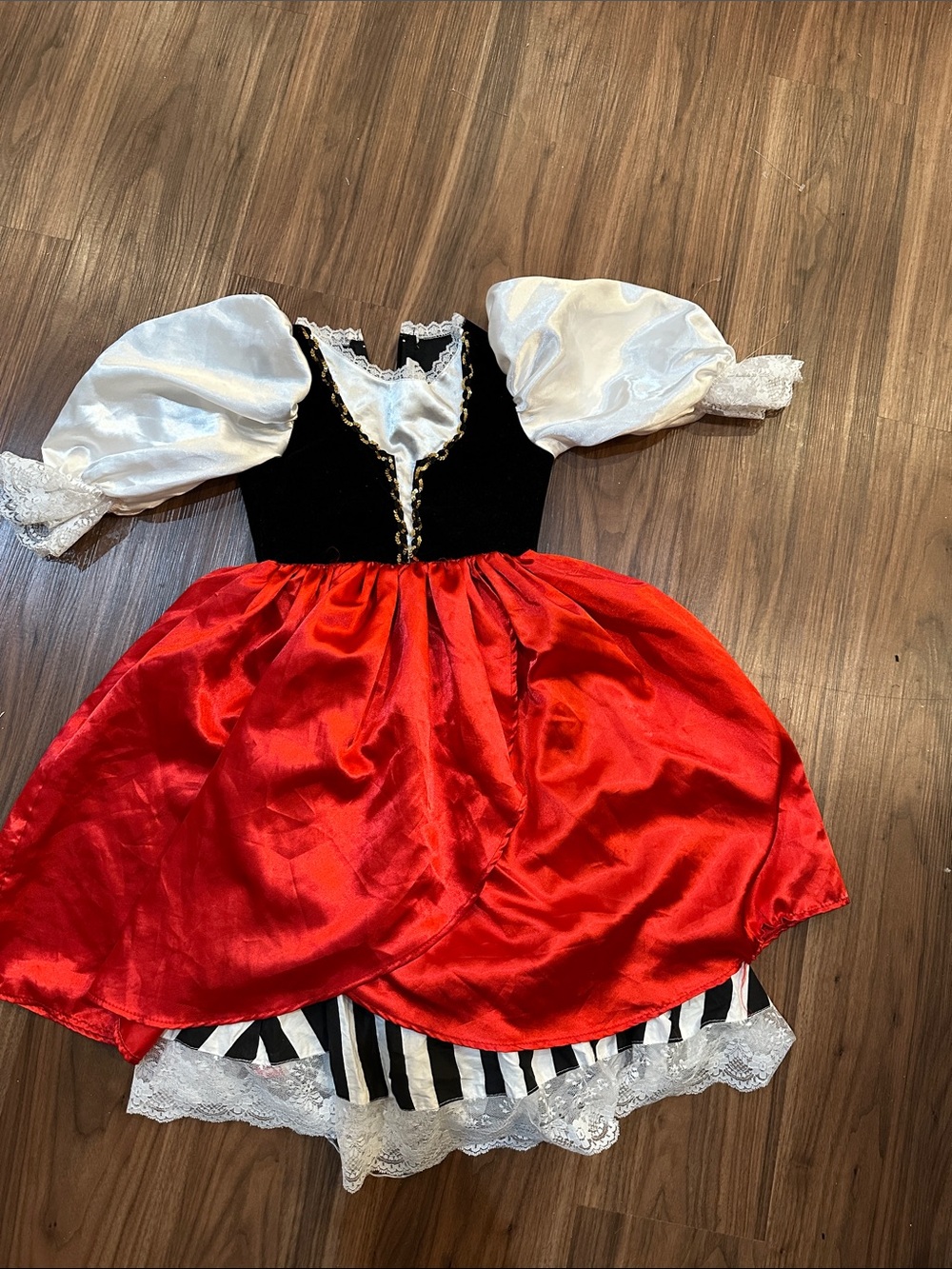 Kids Red and Black Costume Dress Red riding Hood medieval dress Renaissance maid